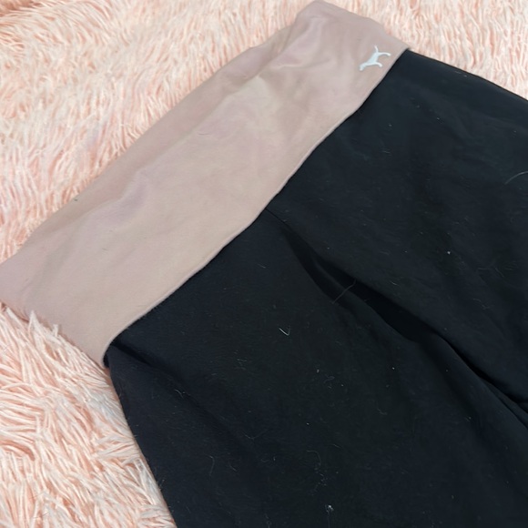 Two pair of Victoria, secrets size, small yoga, stretch pants - Picture 7 of 9